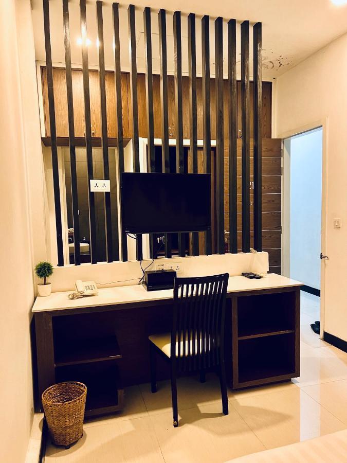 Asiban Quay Boutique Hotel Phnom Penh Esterno foto