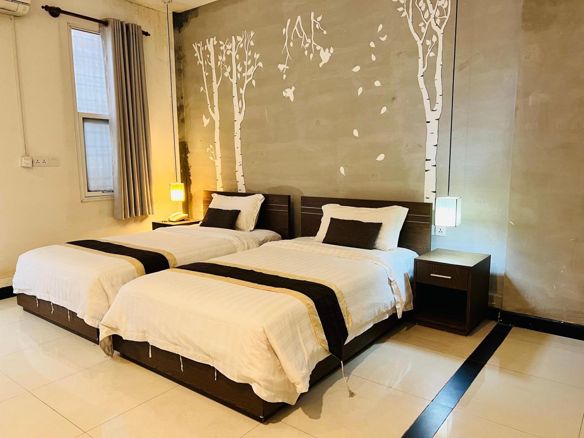 Asiban Quay Boutique Hotel Phnom Penh Esterno foto