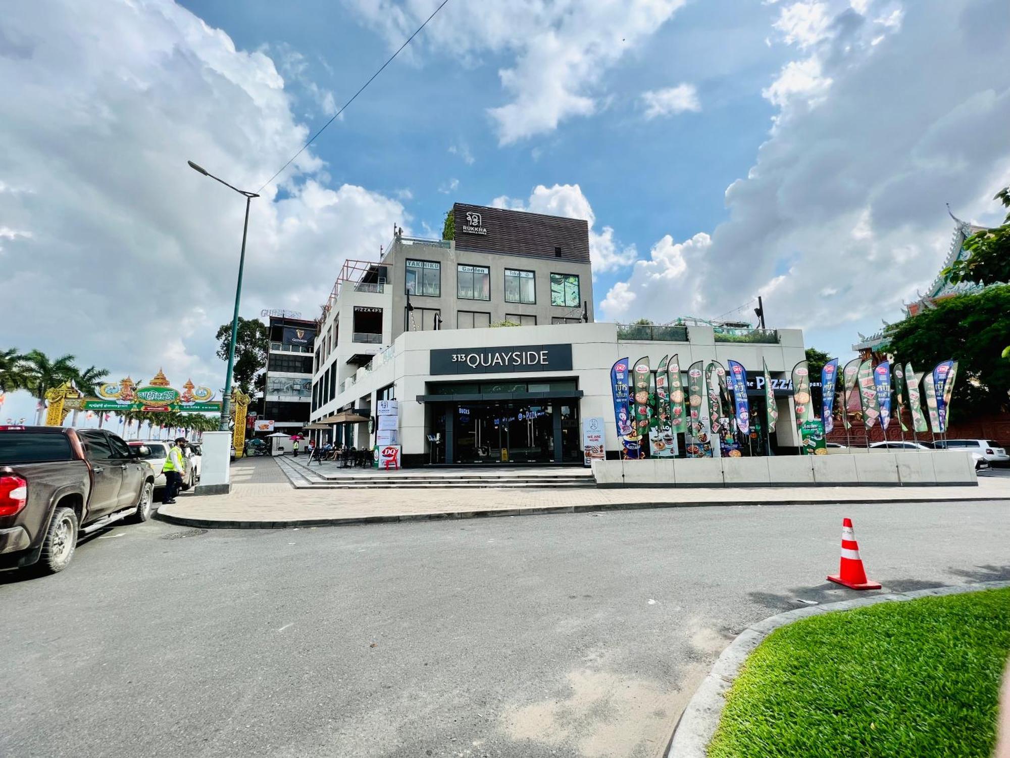 Asiban Quay Boutique Hotel Phnom Penh Esterno foto