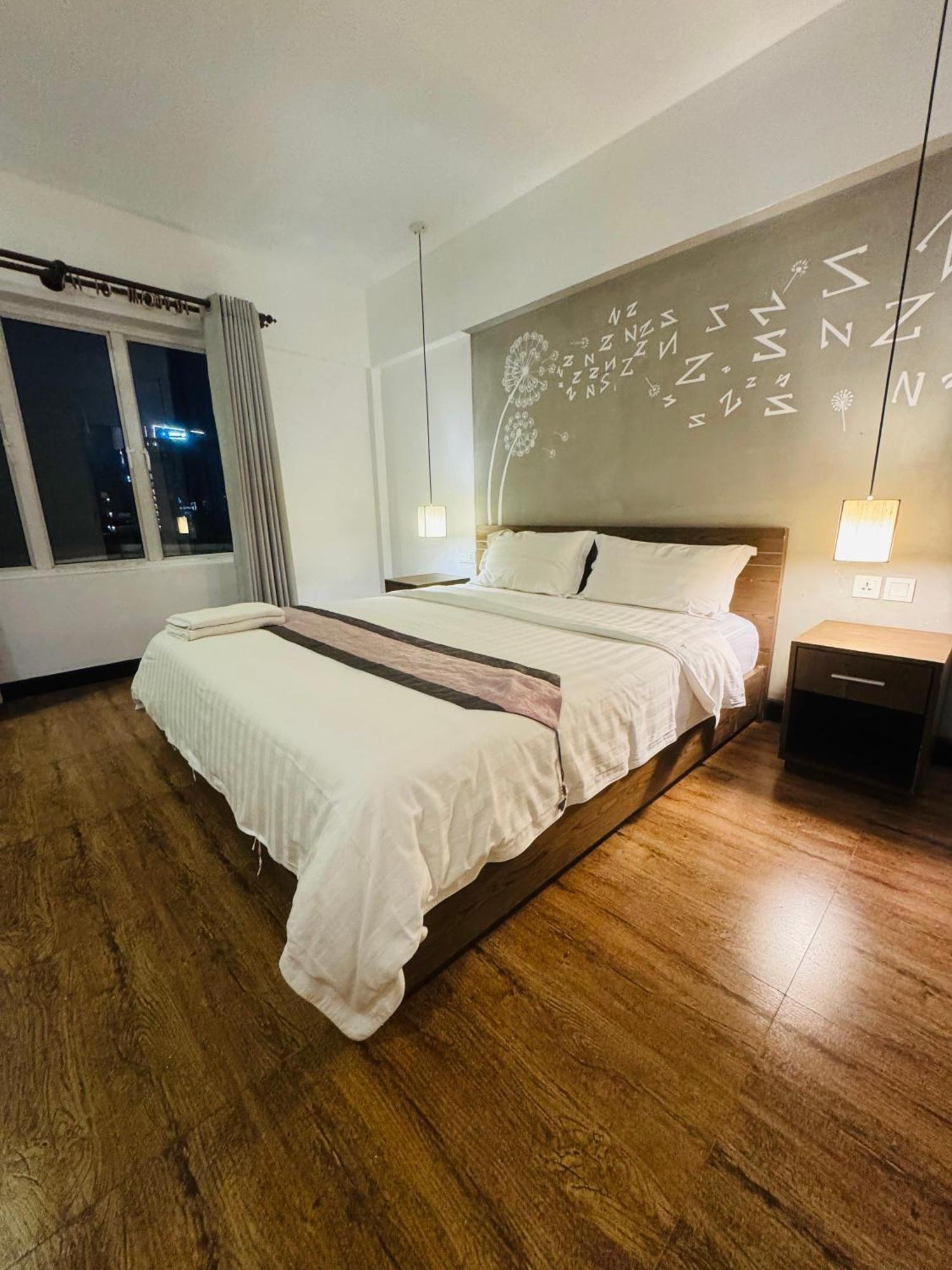 Asiban Quay Boutique Hotel Phnom Penh Esterno foto