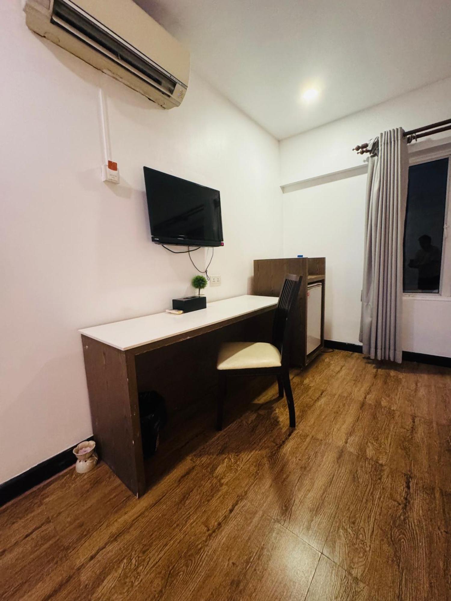 Asiban Quay Boutique Hotel Phnom Penh Esterno foto