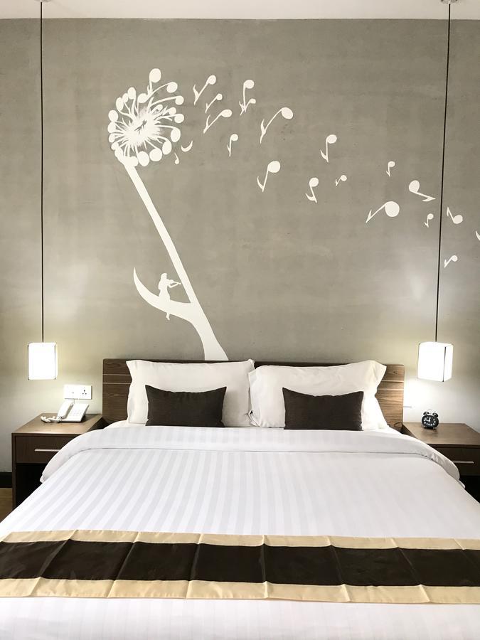 Asiban Quay Boutique Hotel Phnom Penh Esterno foto