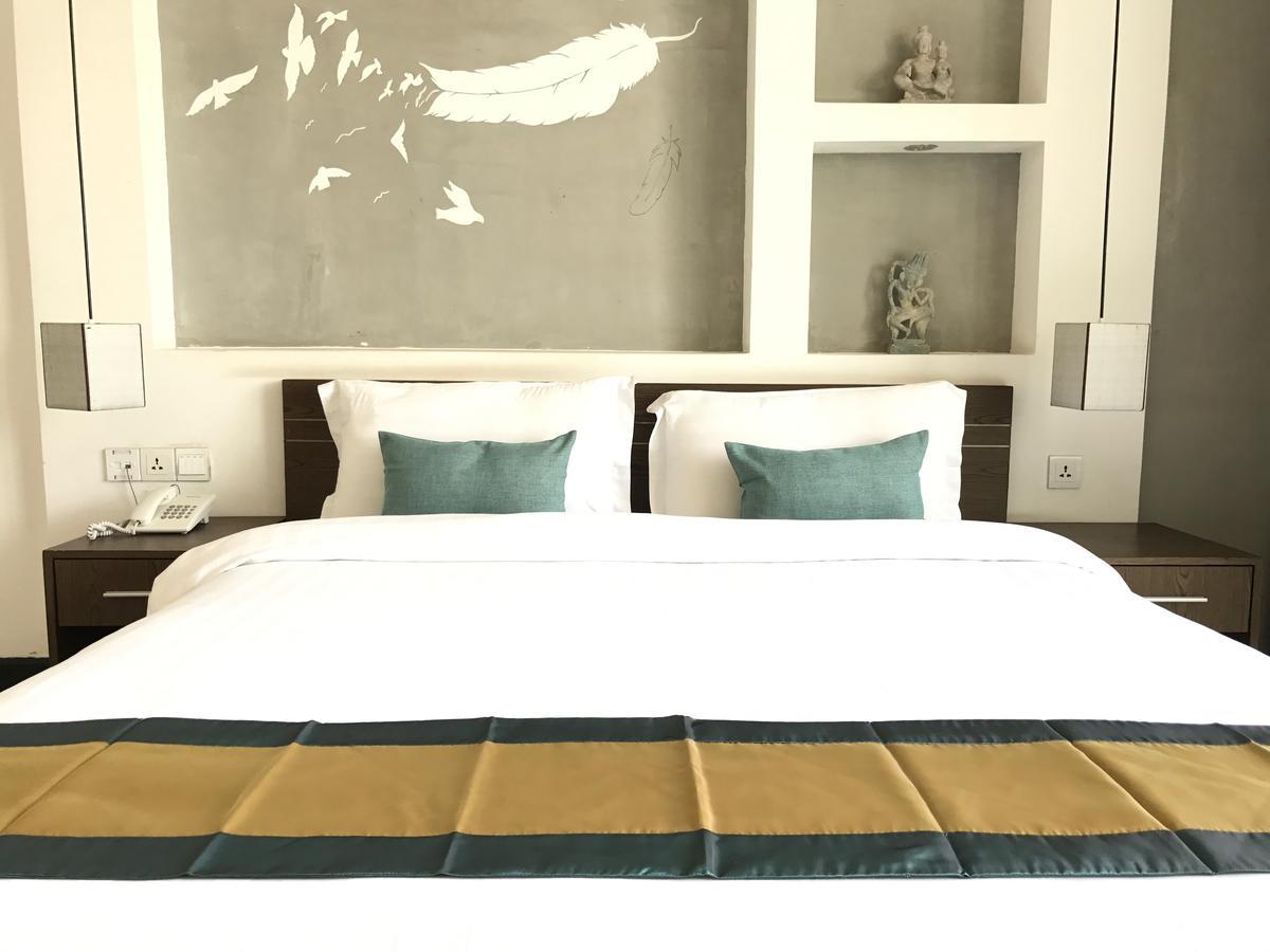 Asiban Quay Boutique Hotel Phnom Penh Esterno foto