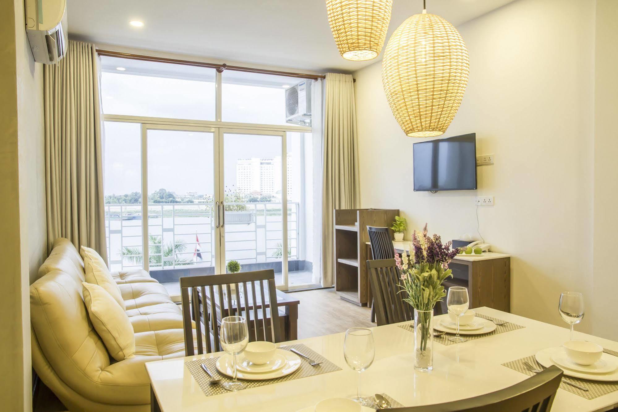 Asiban Quay Boutique Hotel Phnom Penh Esterno foto