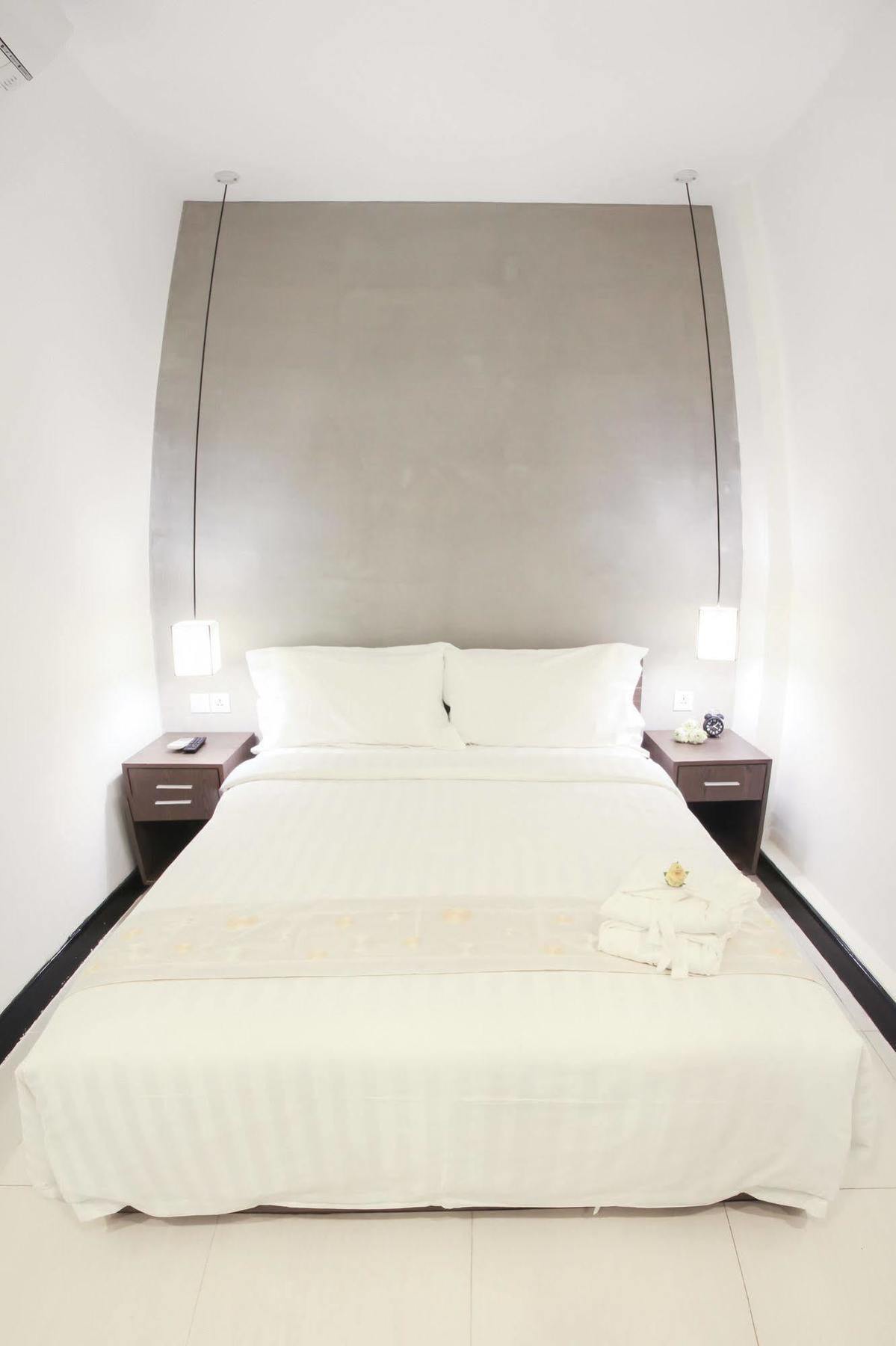 Asiban Quay Boutique Hotel Phnom Penh Esterno foto