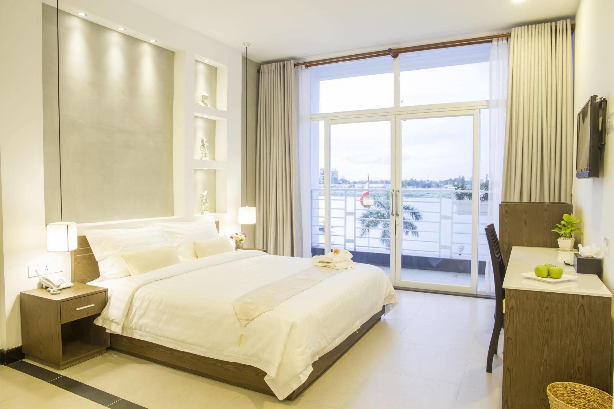 Asiban Quay Boutique Hotel Phnom Penh Esterno foto