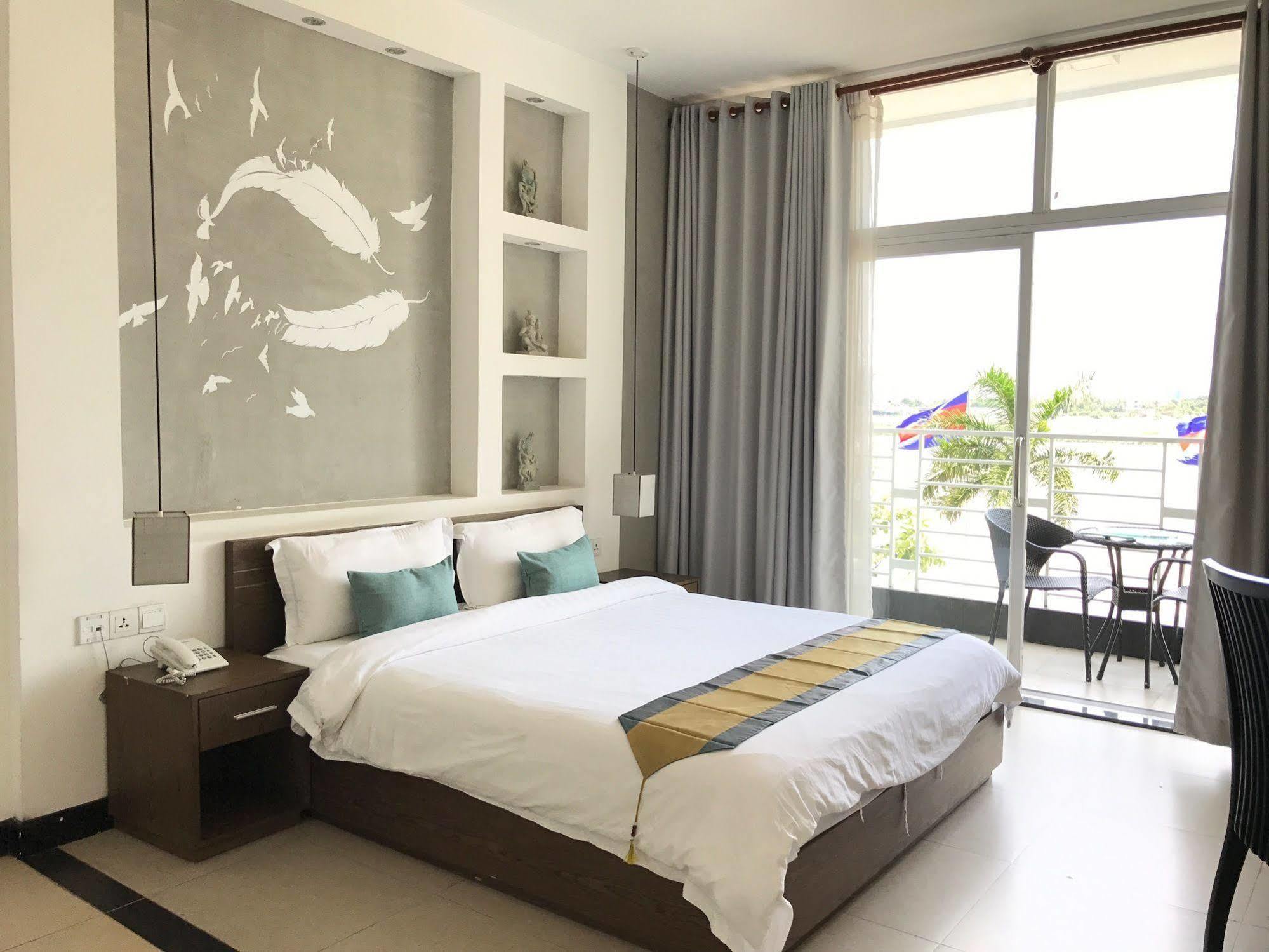 Asiban Quay Boutique Hotel Phnom Penh Esterno foto